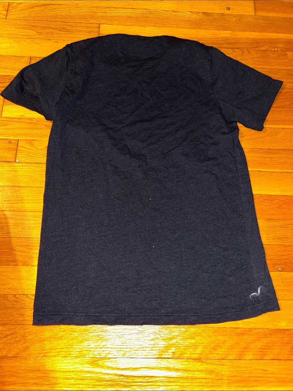 Halloween Graphic Tee Orange & Black “Resting Witch Face" Graphic size medium - Picture 5 of 5